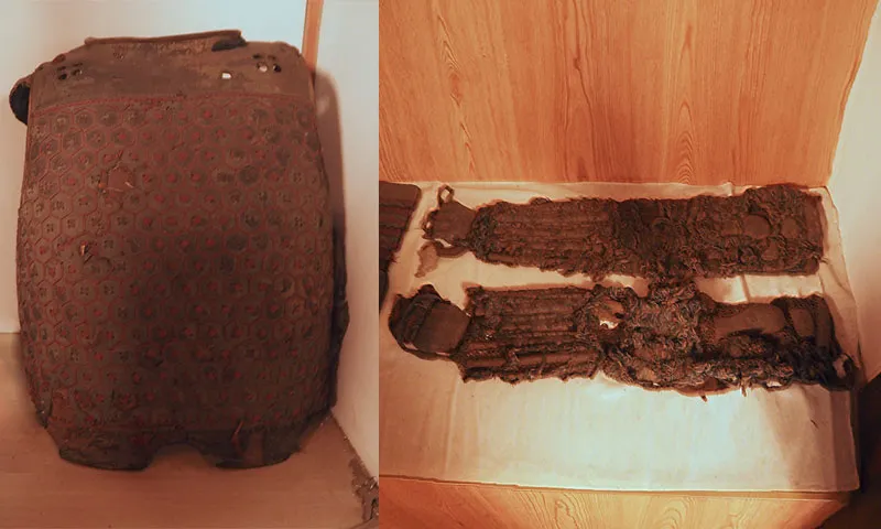 又五郎所用と伝えられる鎧の胴の一部と籠手