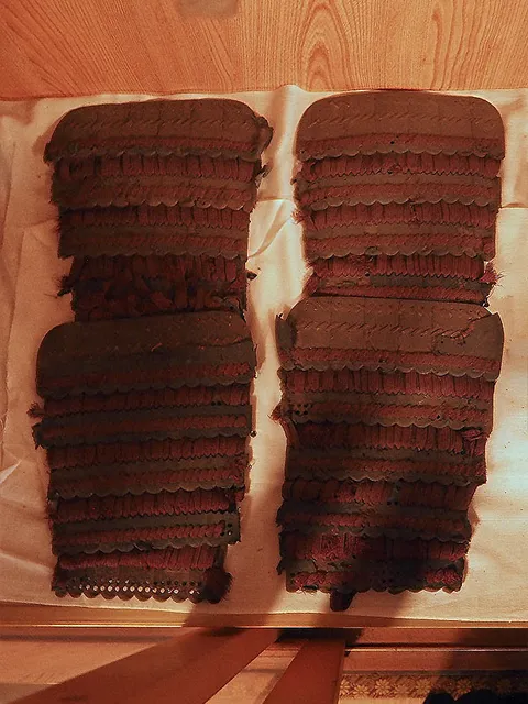 鍵屋の辻の決闘時、又五郎が所用したとされる鎧帷子片